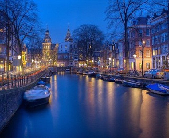Amsterdam shopping tra i canali