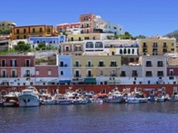 L’Isola di Ponza e la Riviera di Ulisse