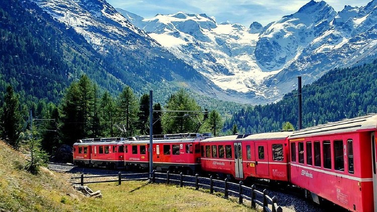 Il Trenino del Bernina e l’Accademia del Pizzochero