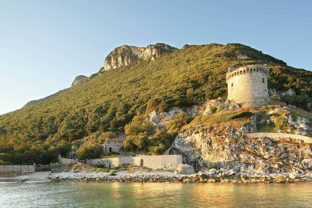 GRAND TOUR: la Riviera di Ulisse con l’isola di Ponza
