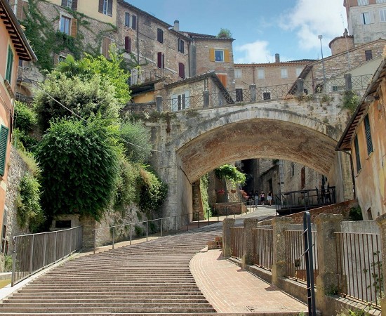 Narni e Perugia: Misteri e Templari