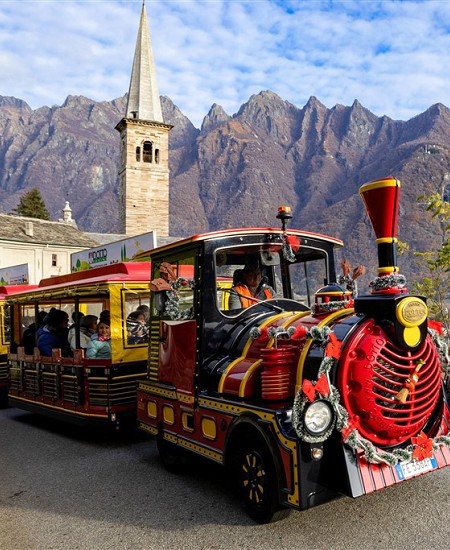 Viaggio nella città di Babbo Natale